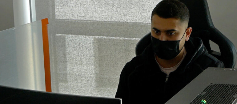 TKR, joueur professionnel d’esport à Lyon : « S’il n’y a pas la compète, tu es mort »