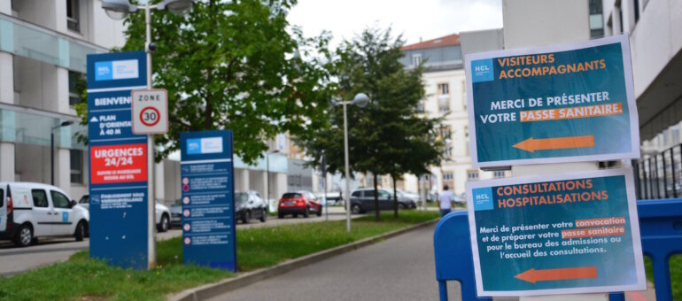 Pass sanitaire à Lyon : la crainte du coup dur pour les plus précaires