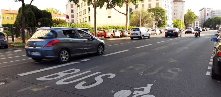 Vélo : que vont devenir les « coronapistes » de Lyon ?