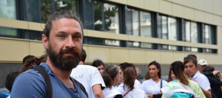 Damien, infirmier non vacciné à Lyon : « Il aurait été plus honnête de nous licencier »