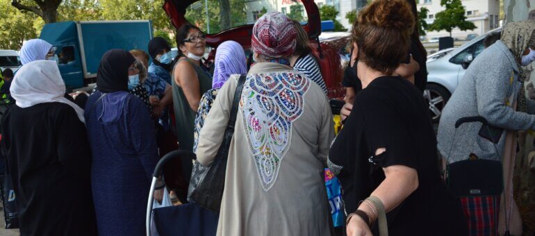 À Bron, des montagnes de récup au cœur d’un système de solidarité