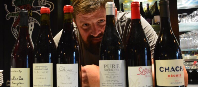 A Lyon, le Beaujolais (avec son vin naturel) est de retour sur les tables