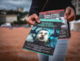 Tract de la Scientologie, place Bellecour, octobre 2021.