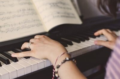 Piano femme