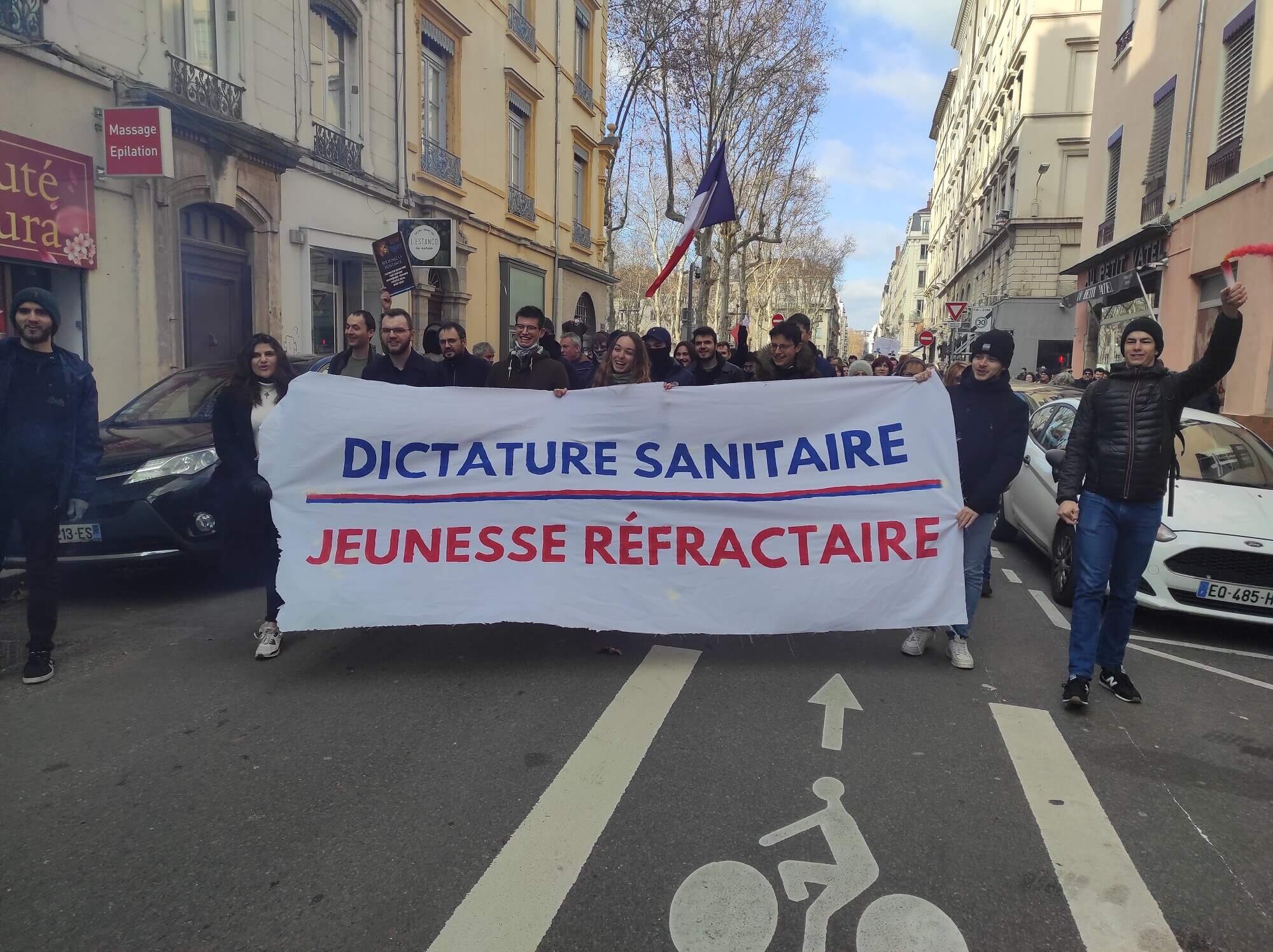 anti-pass lyon cocarde étudiante