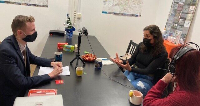 Présidentielle 2022 : rencontre d’un Gilet jaune et d’une « Jeune avec Macron » à Lyon