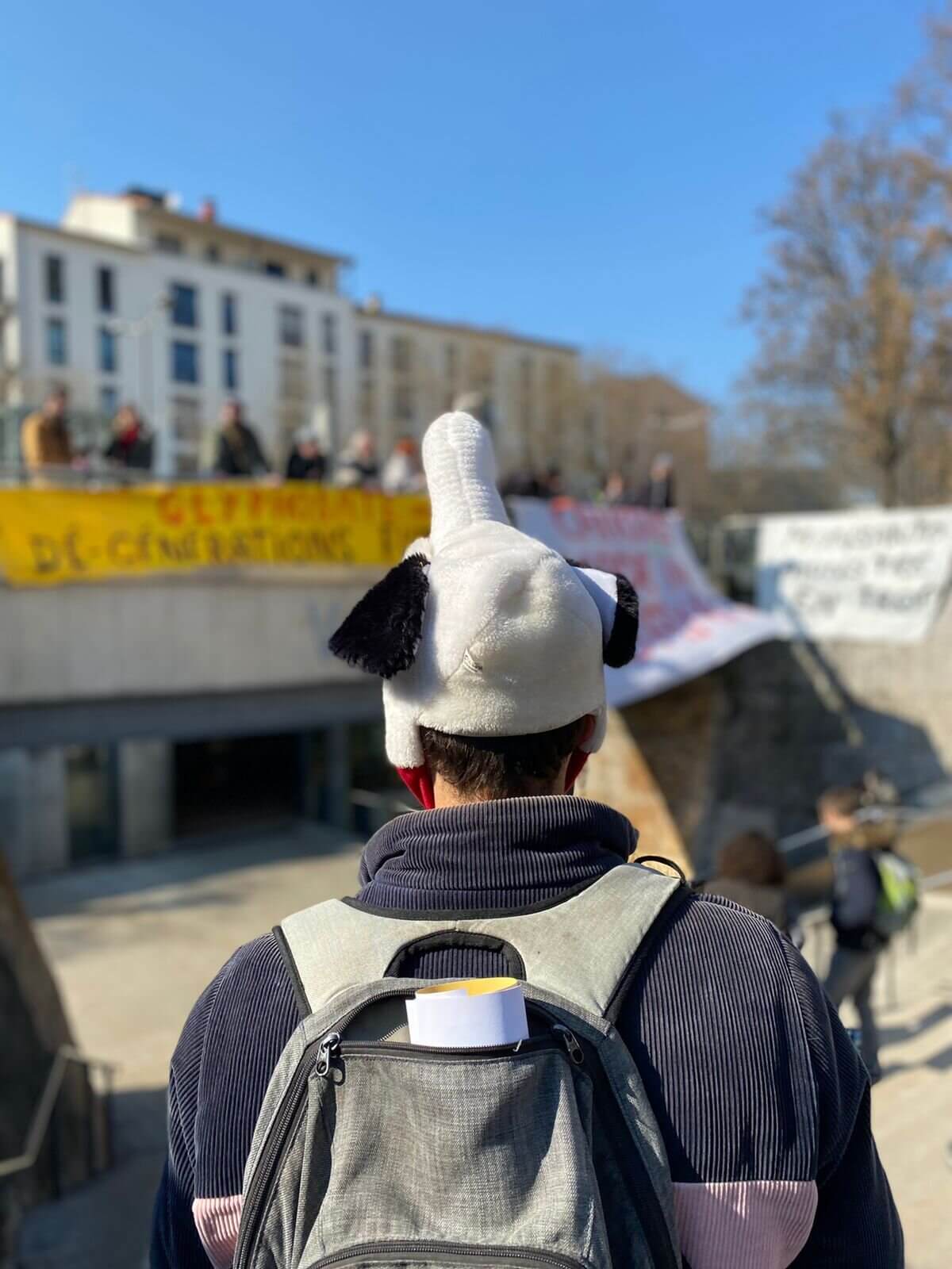 César, militant de Youth For Climate, est venu d'Angers participer aux "Soulèvements de la Terre" contre Bayer-Monsanto à Lyon