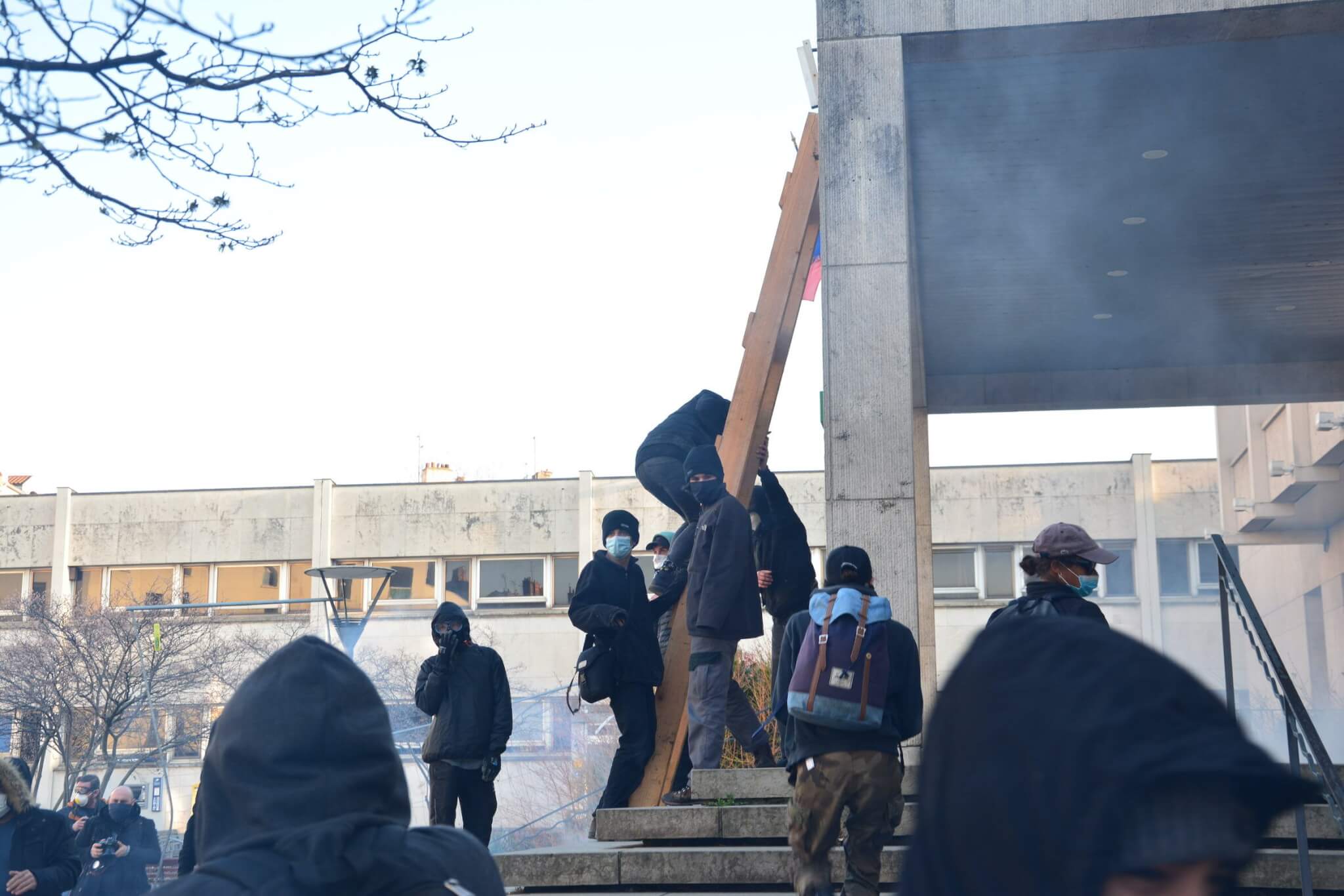 Fin de manifestation sous les gaz