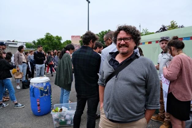 Benjamin Grandener est syndiqué au SNUIPP FSU et directeur de l'école Langevin à Vaulx-en-Velin. ©LS/Rue89Lyon