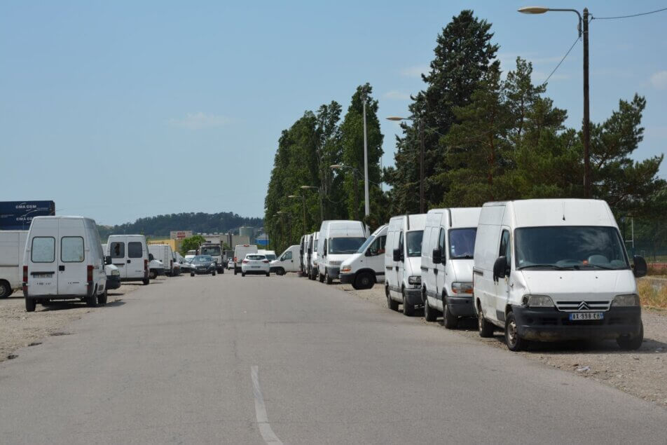 Des camionnettes de prostituées à Gerland