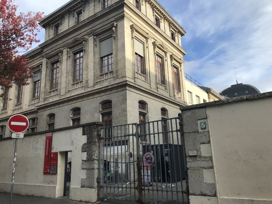 Université Lyon 2 : un professeur accusé de harcèlement sexuel relaxé par le Cneser