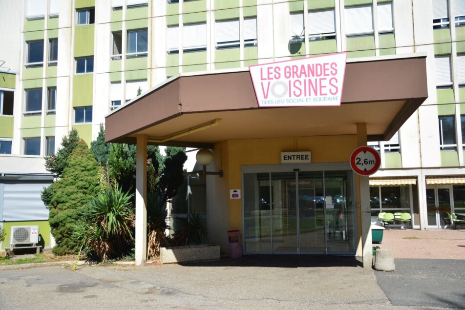 Les Grandes Voisines à Francheville : quand un hôtel s’installe au dessus d’un centre d’hébergement d’urgence