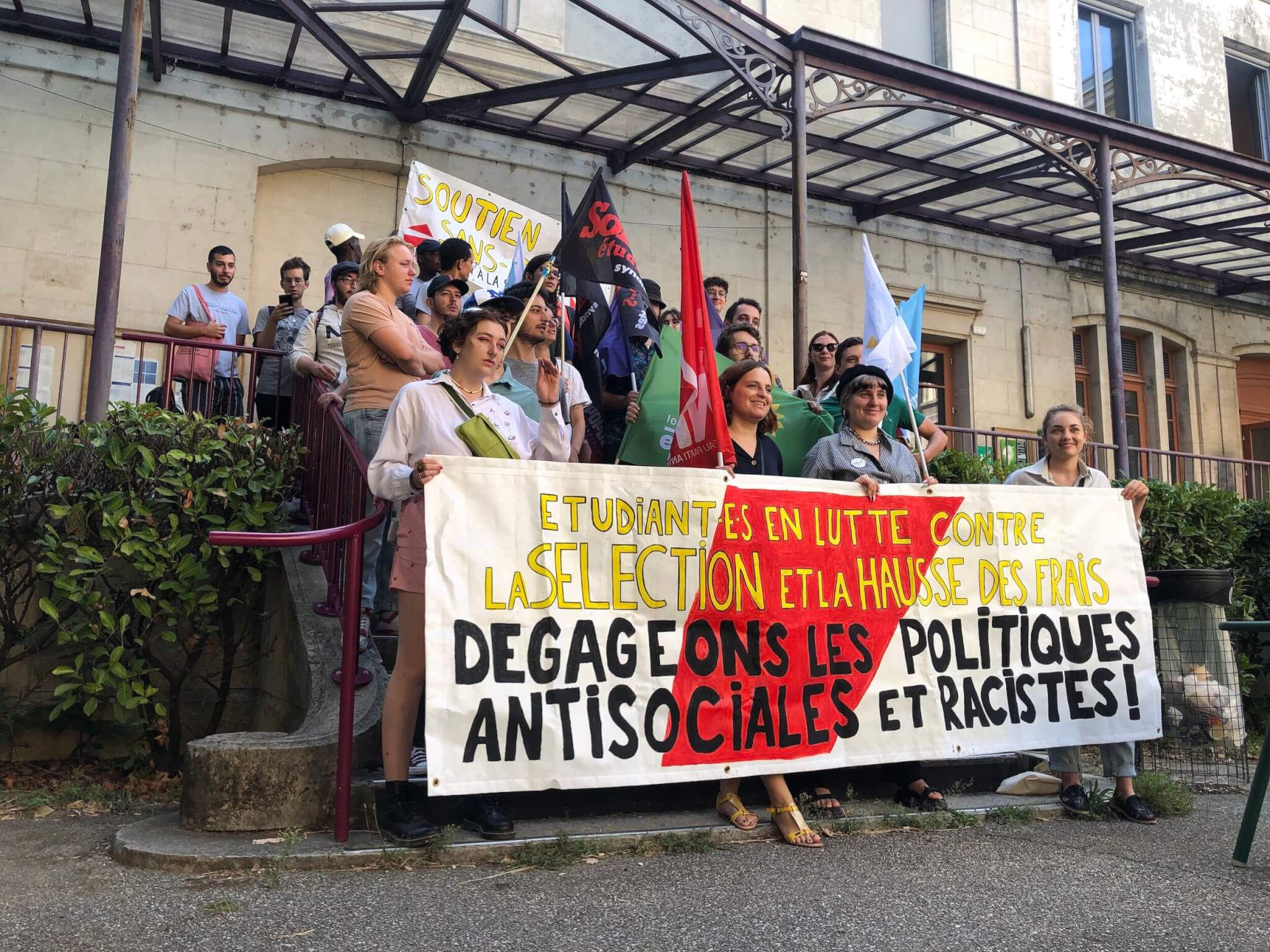 Dès le 2 septembre, les sans facs se sont mobilisés avec les syndicats étudiants pour obtenir une place à l'université Lyon 2. ©MA/Rue89Lyon