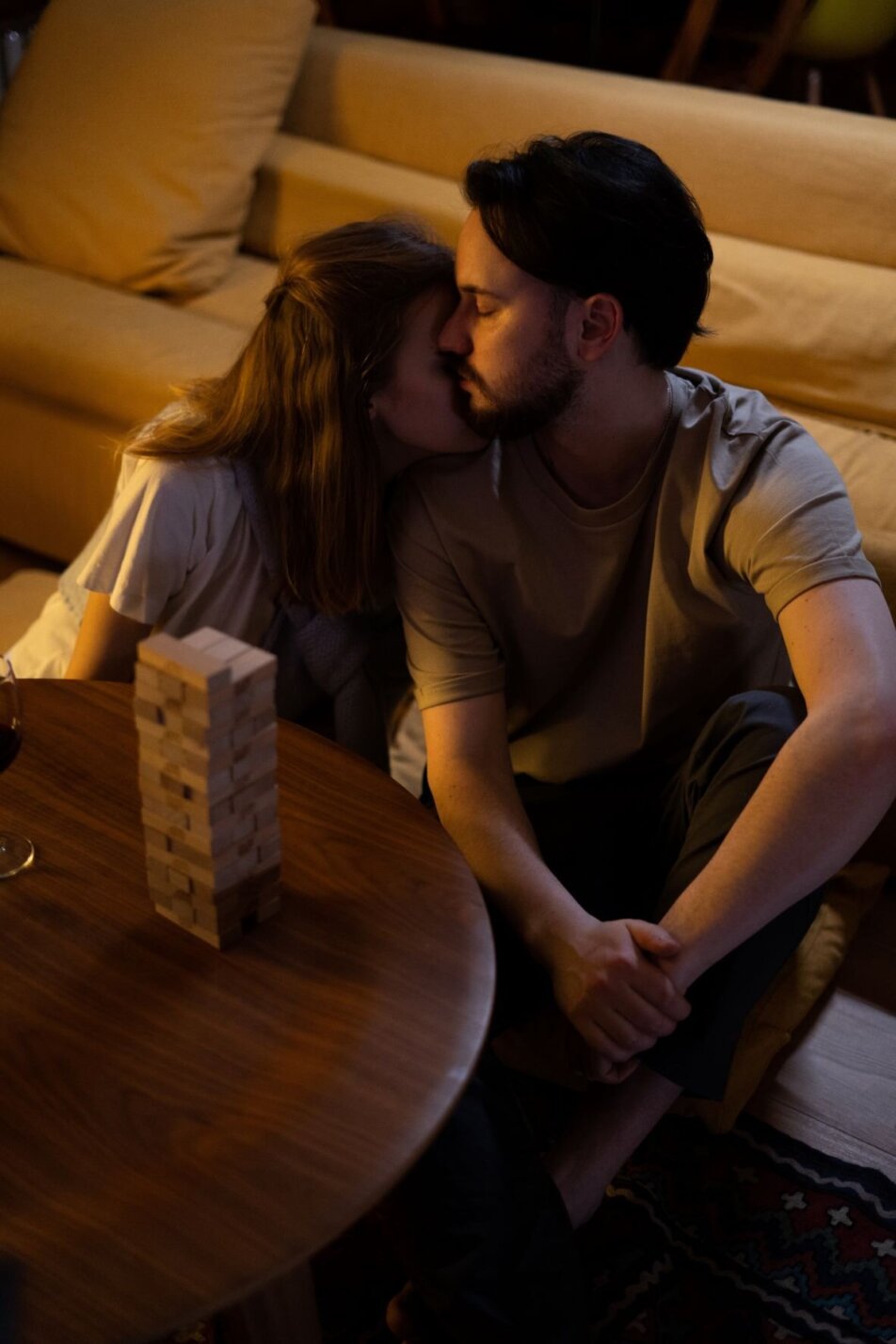 Roxanne est en polyamour à Lyon : « on n’efface pas la peur de l’abandon comme ça »