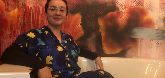 Stand-up à Lyon : Eve TGA, exigeante en humour