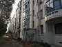 Cette résidence de Grand Lyon Habitat compte 46 bâtiments, pour un total de 1548 logements. Elle date de 1933.
