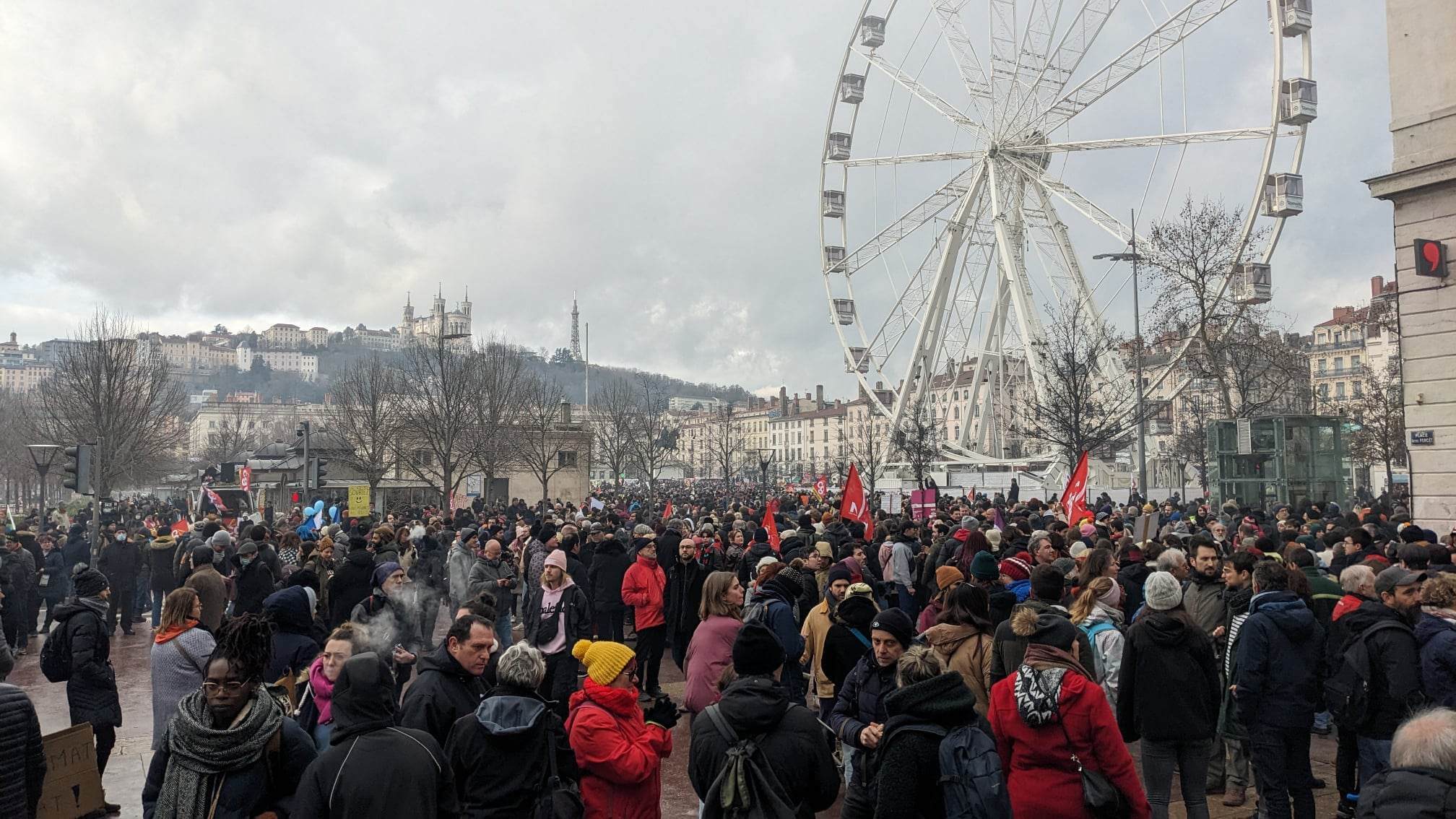Manifestation contre la réforme des retraites à Lyon : « nos métiers limitent nos espérances de vie »