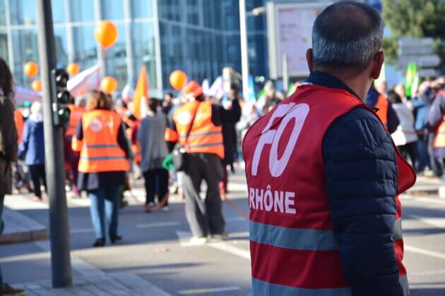 FO regarde la CFDT