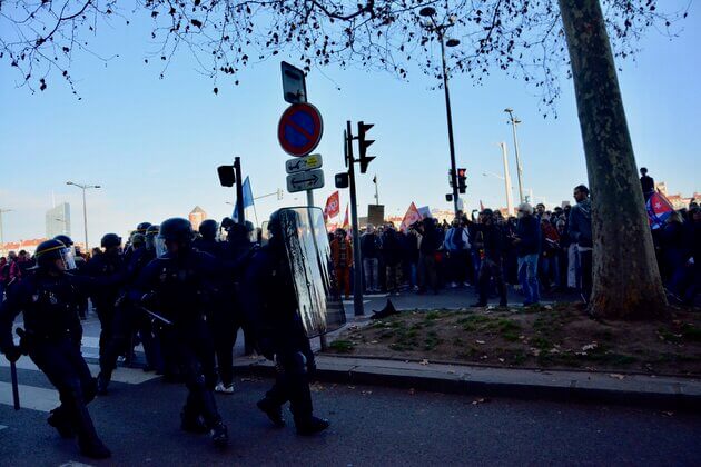 policiers