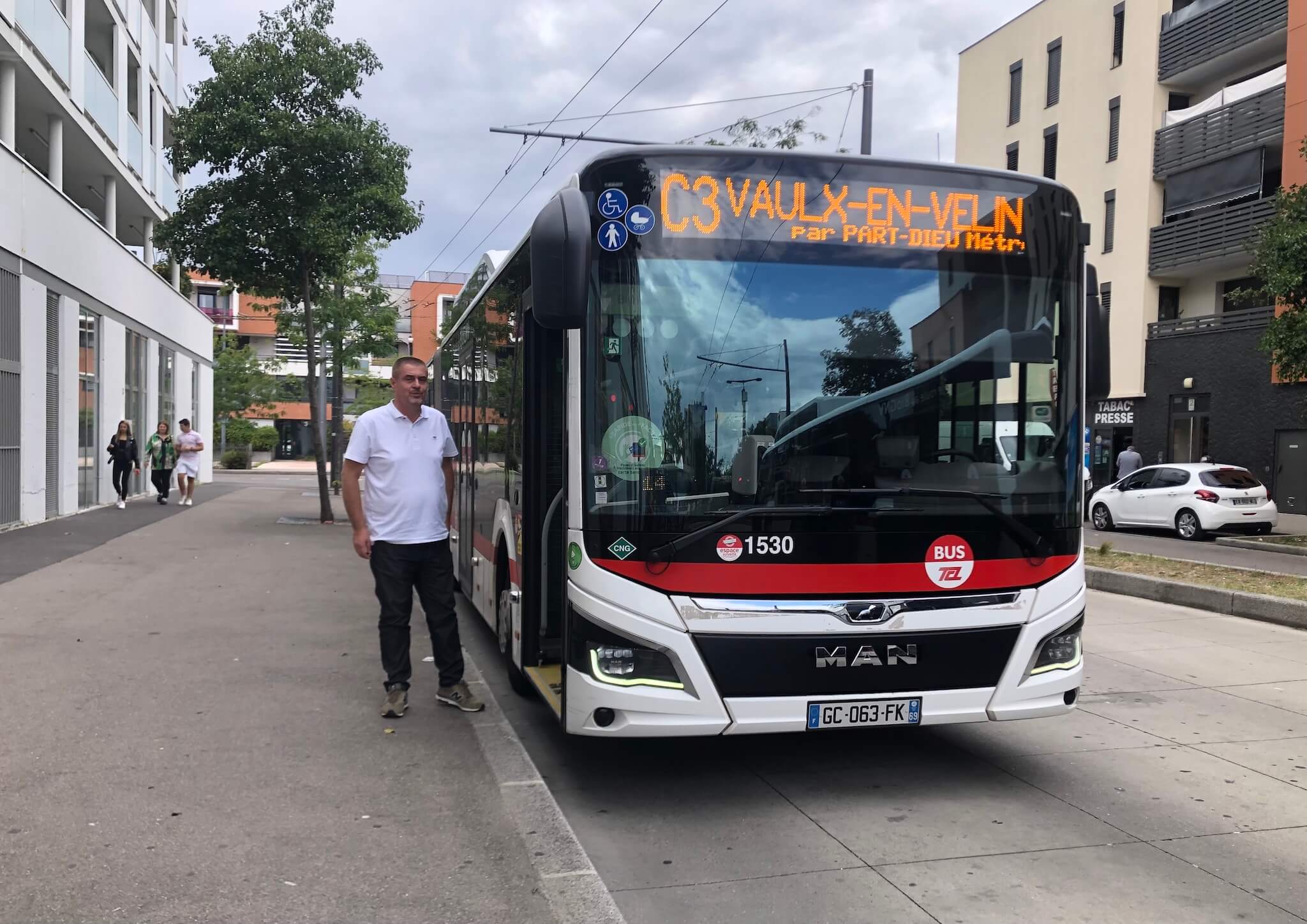 Le bus C3, au terminus Vaulx-en-Velin La Grappinière. ©MA/Rue89Lyon