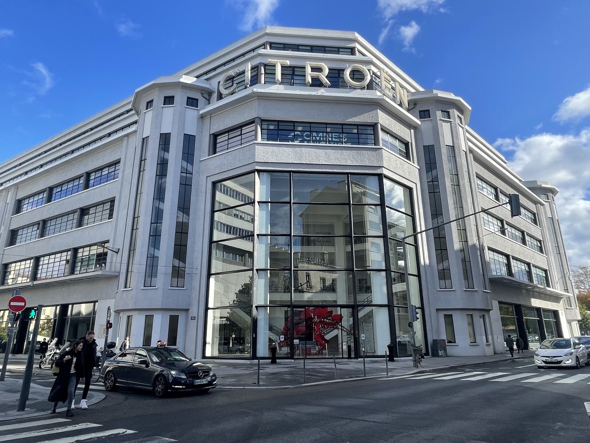 L ancien Garage Citro n De Lyon Histoire M moire Et Gentrification