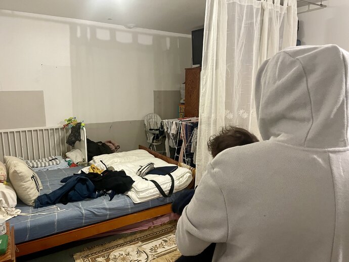 Une mère de 22 ans et son bébé vivent dans un squat à Villeurbanne