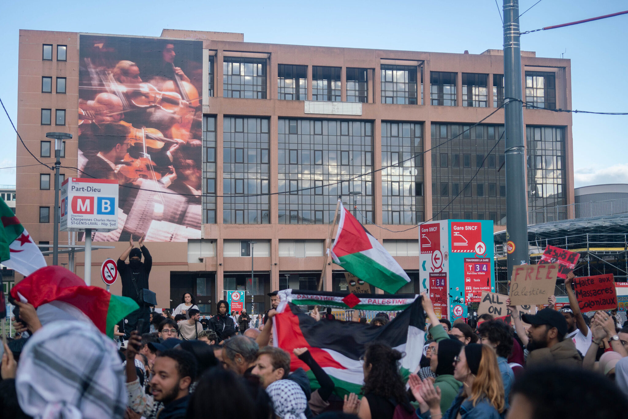 Manifestation Palestine, nasse métro