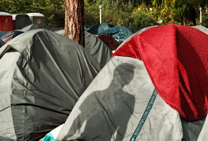 Ces jeunes hommes sont dans l'attente d'une décision du juge pour enfants (AG)