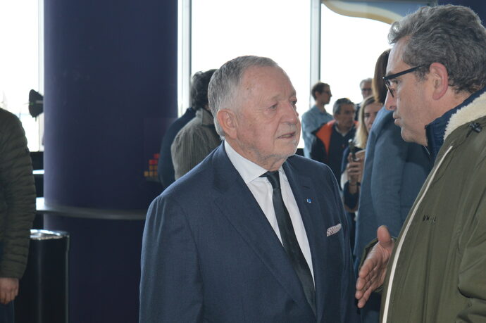 Municipales à Lyon : jusqu’au bout, la drôle de com’ de Jean-Michel Aulas