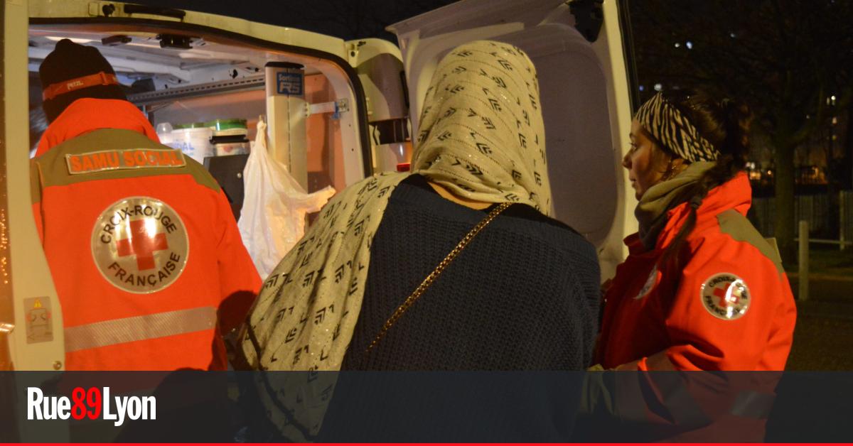 « Avec le froid ça devient très dur » : à Lyon, les sans-abri face aux nuits glaciales