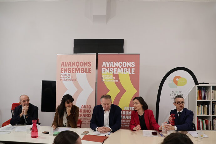 bruno bernard mesure sociales metropole lyon